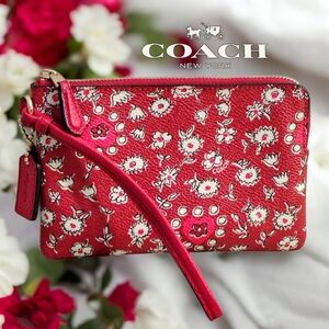 Coach Wild Hearts Wristlet